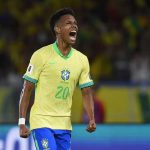 Com gol de Lingard, Corinthians vence Barra e abre vantagem na terceira fase da Copa do Brasil