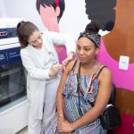 Mulheres Conectadas recebe psicóloga Celia Siqueira para falar sobre quirologia